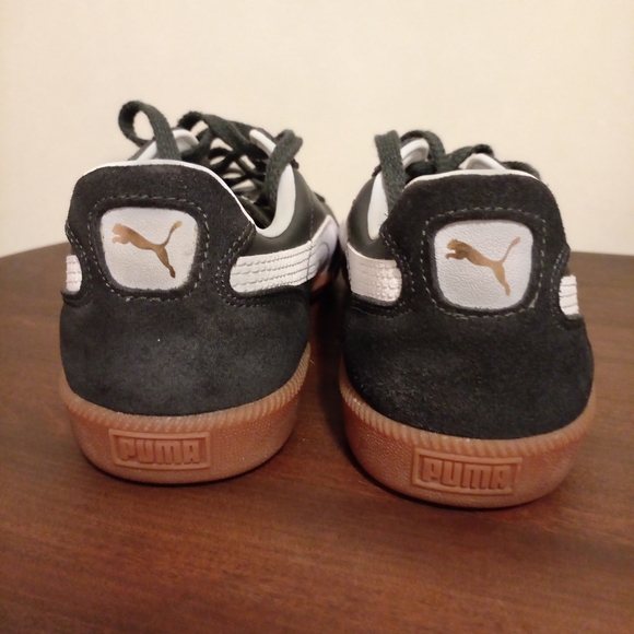 Puma Men's Gray and White Sneakers - Picture 3 of 12